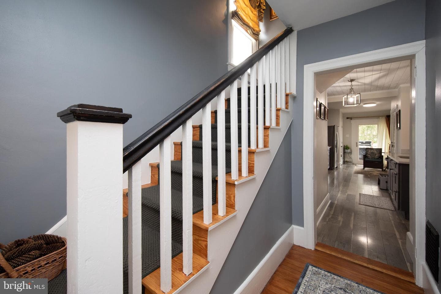 206 Wood Street photo 7