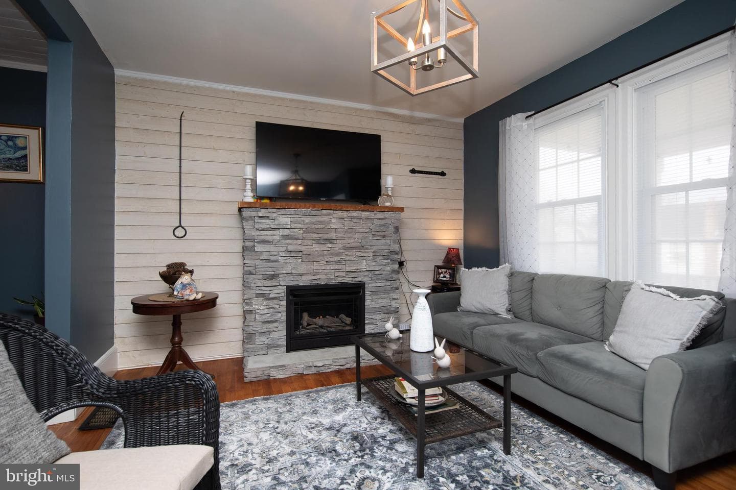 206 Wood Street photo 8