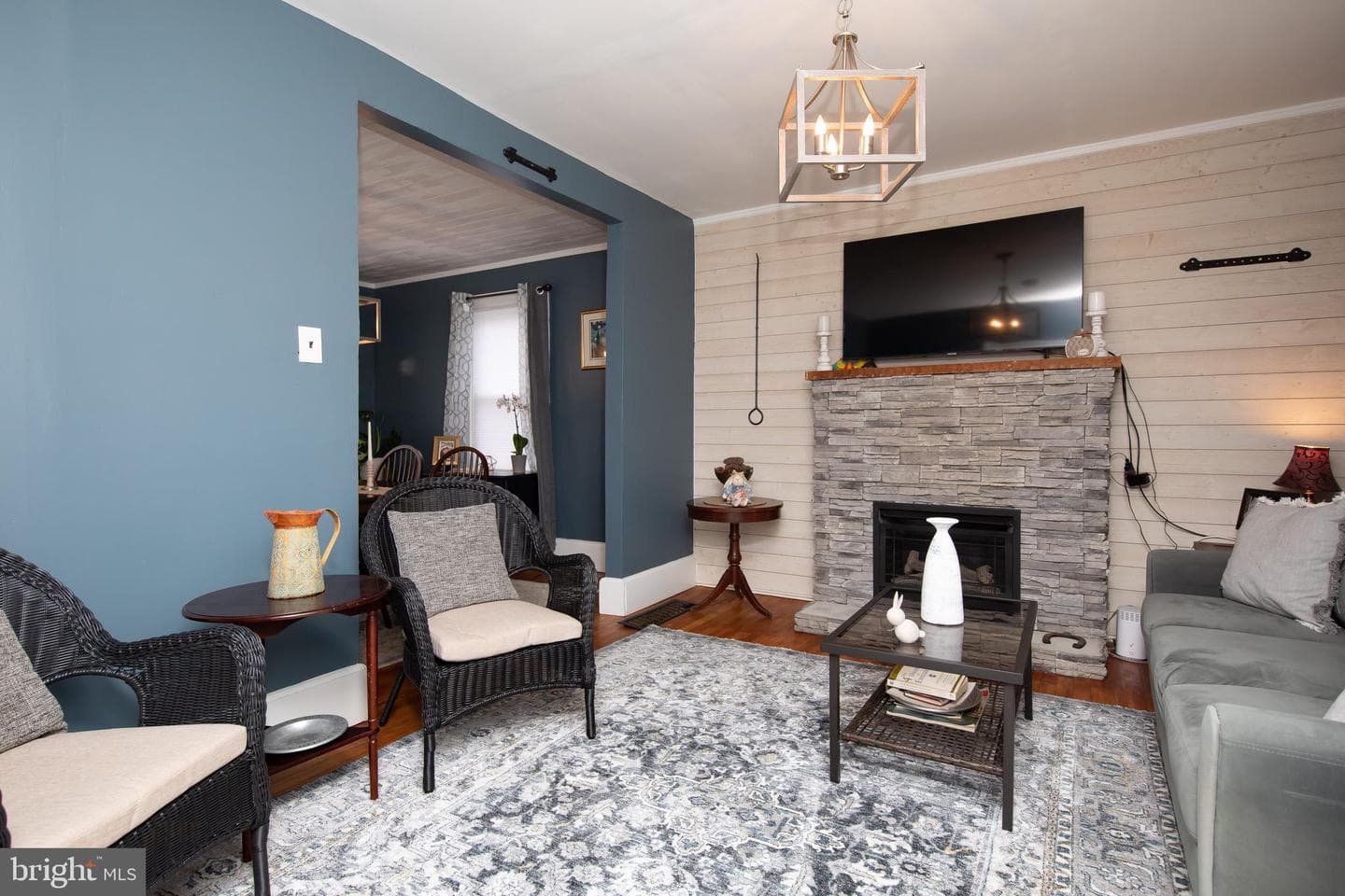 206 Wood Street photo 9