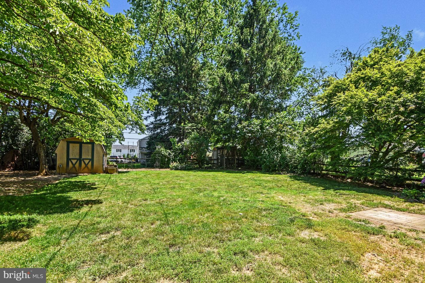 102 Redford Road photo 35