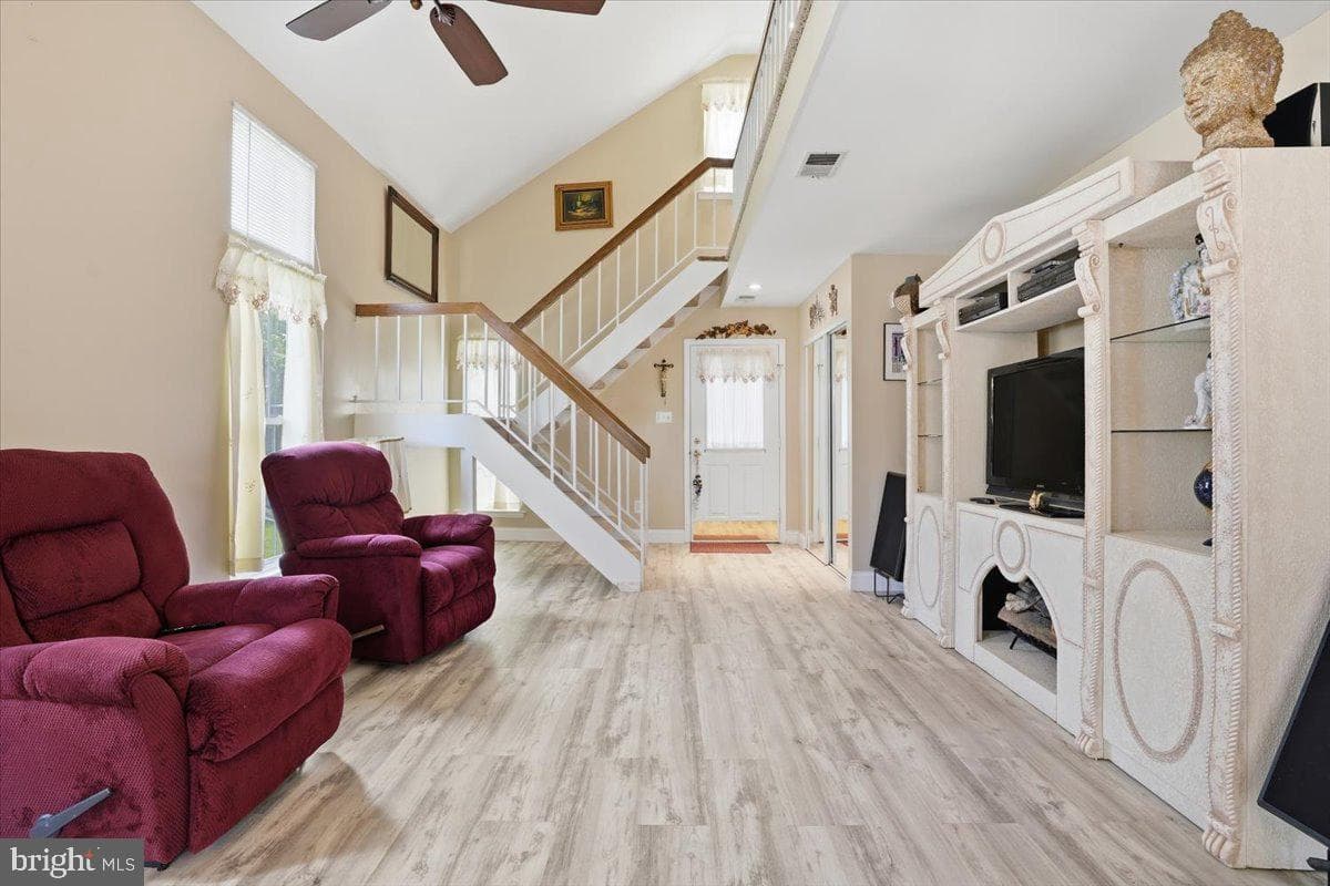 12 Pebble Drive photo 11