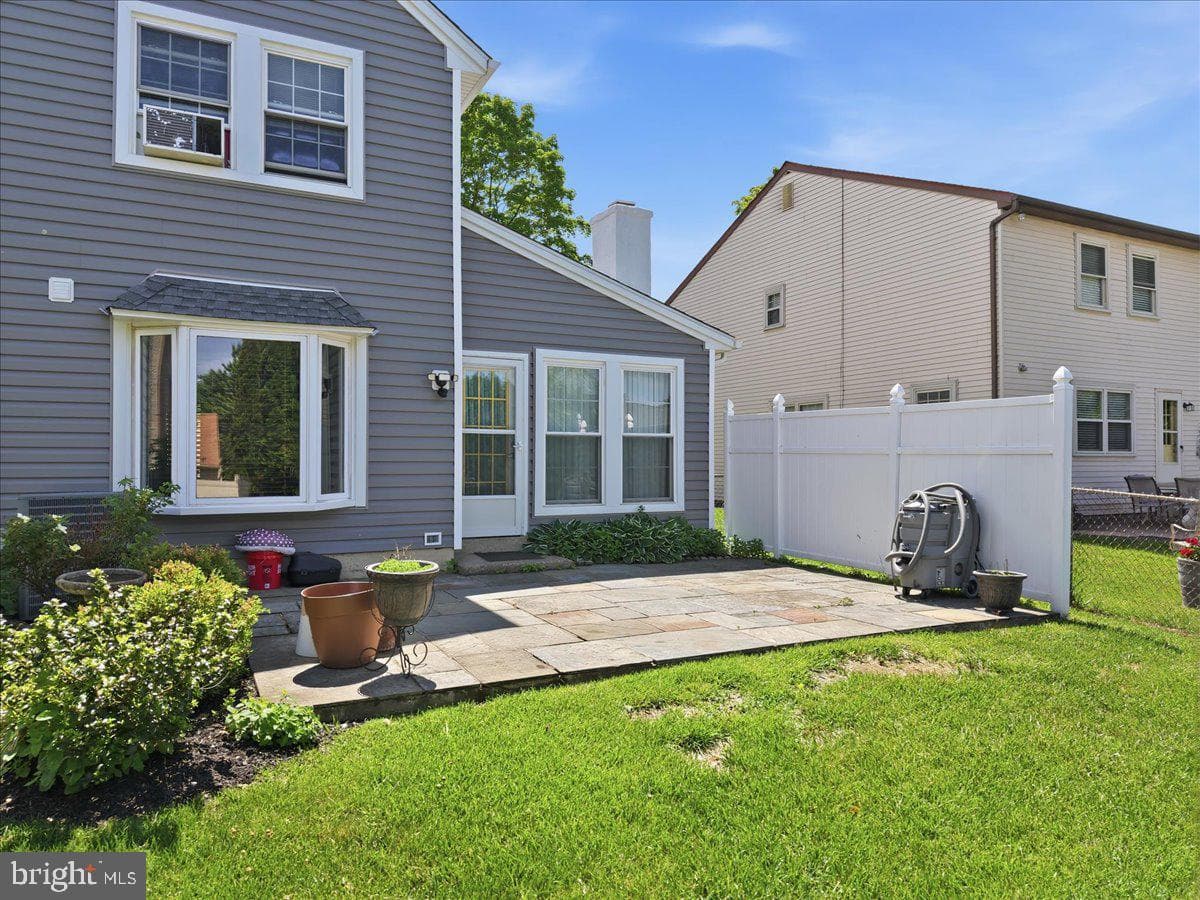 12 Pebble Drive photo 50