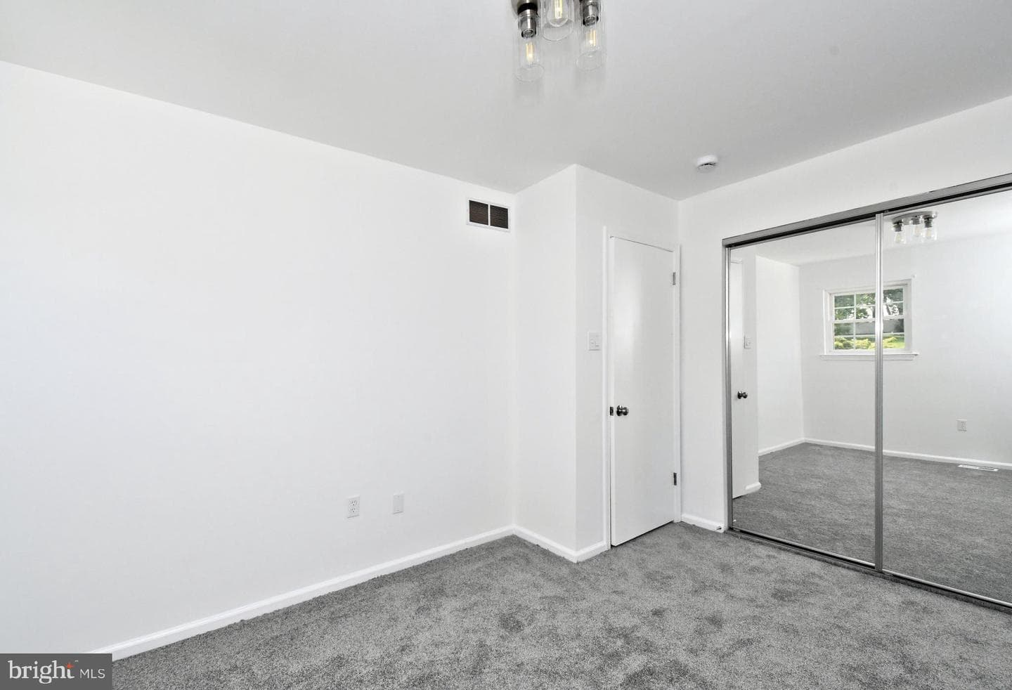 3115 Greenhill Ln photo 36