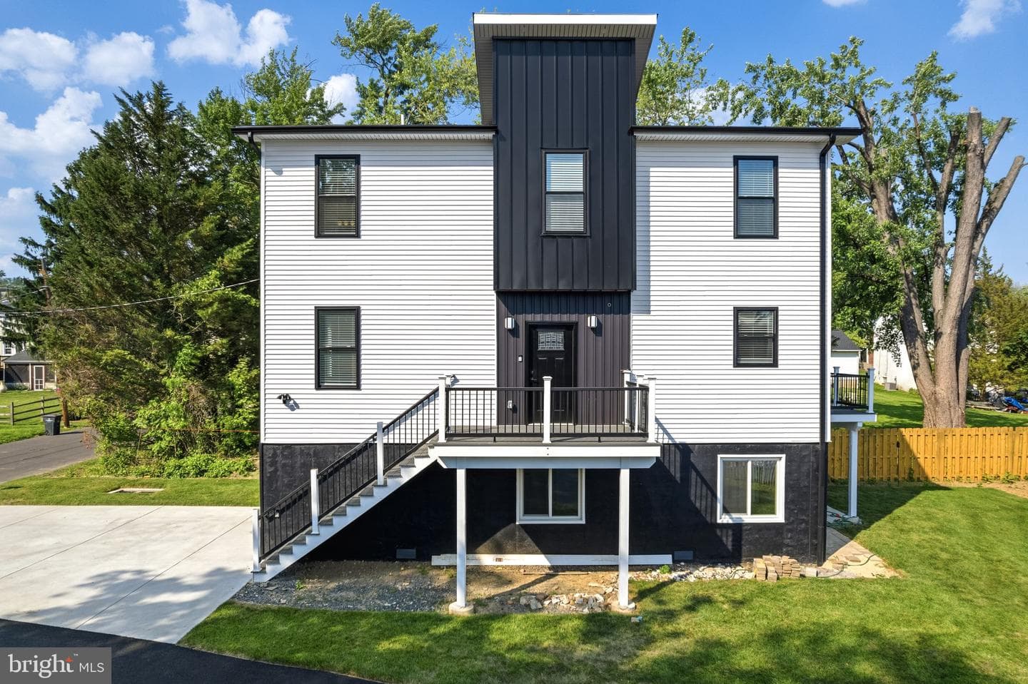 2370 Randolph Street, Huntingdon Valley