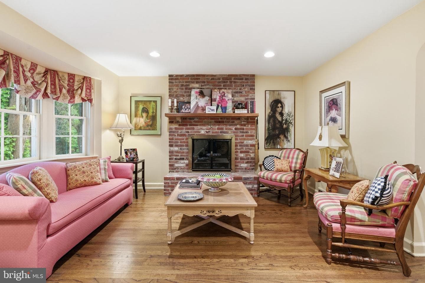 510 Twin Oaks Drive photo 8