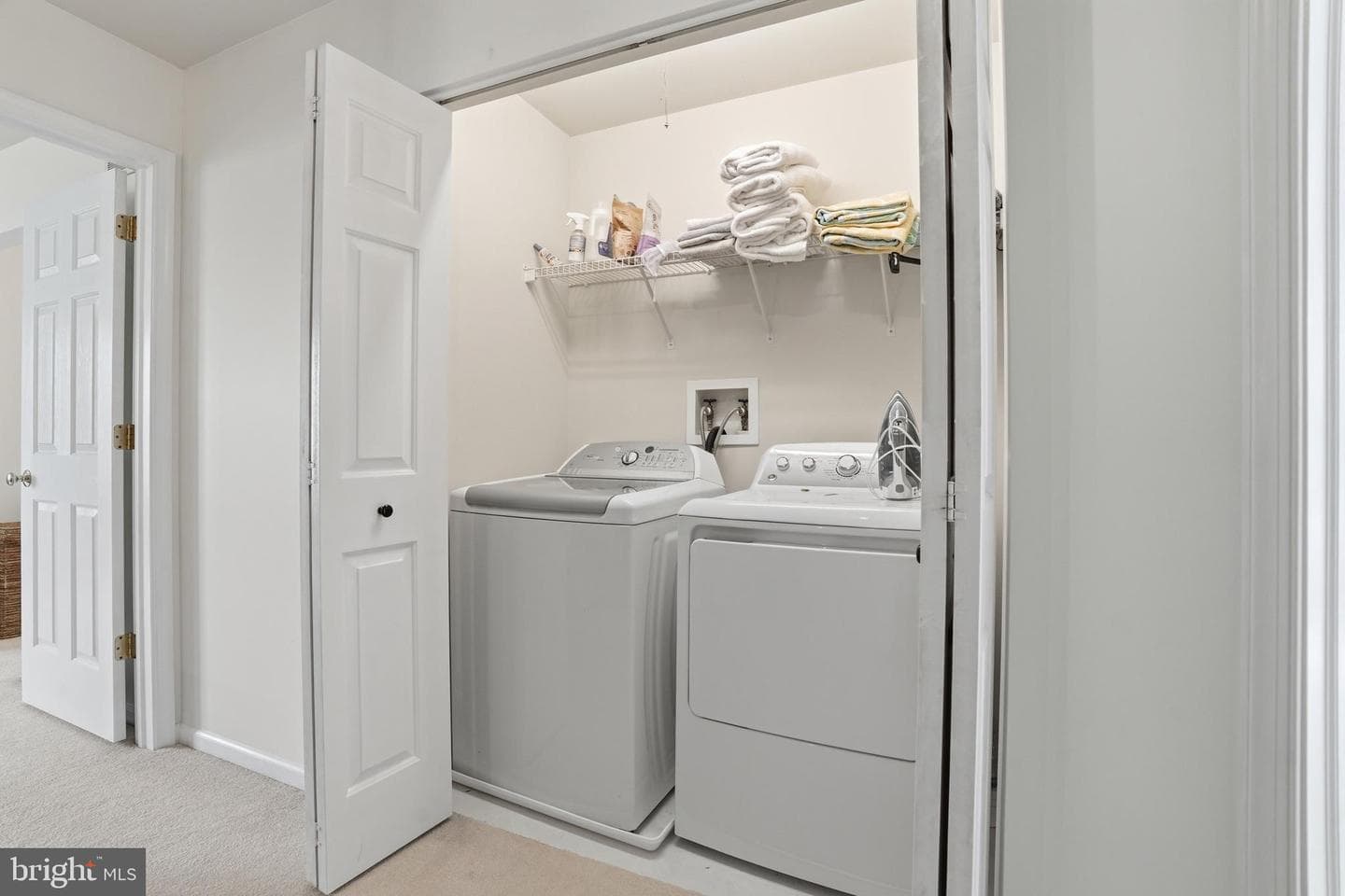 468 Berkshire Drive photo 37