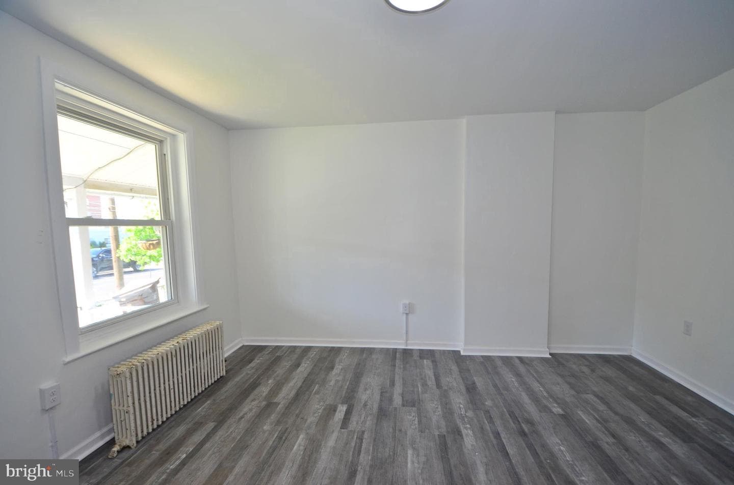 607 N Cannon Avenue N photo 15