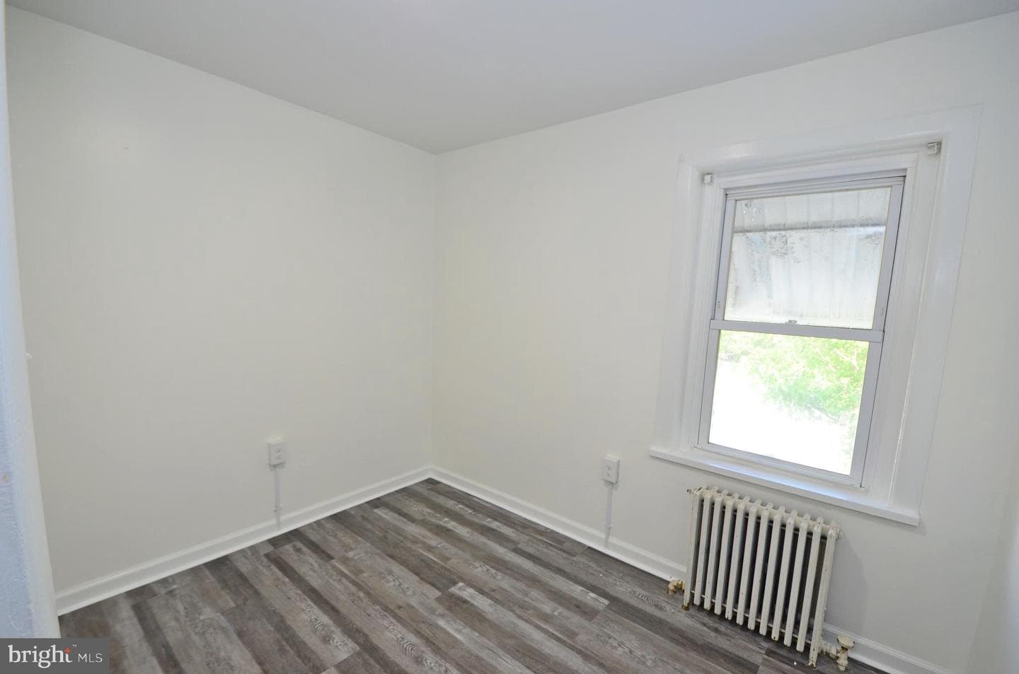 607 N Cannon Avenue N photo 27