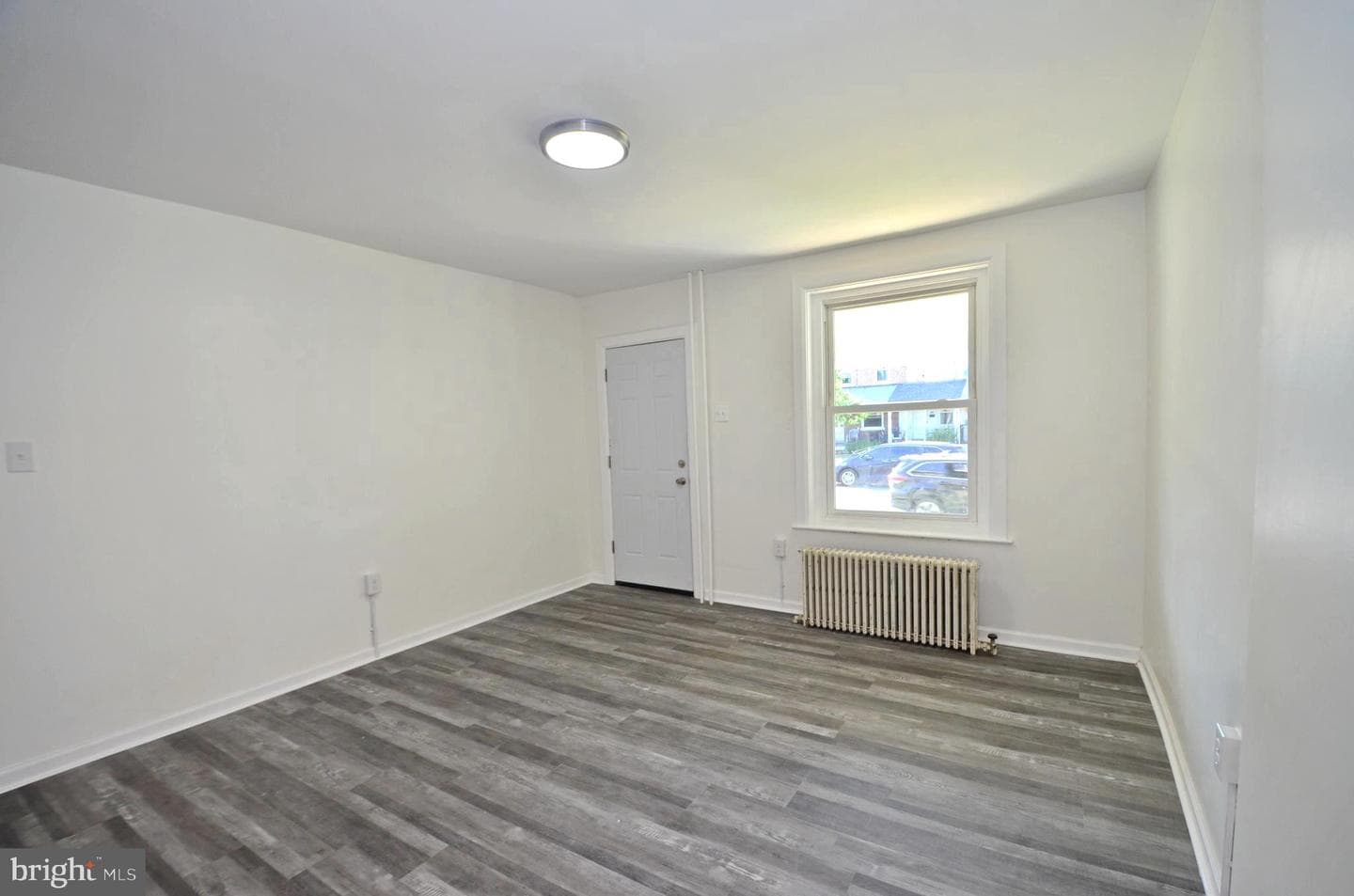 607 N Cannon Avenue N photo 5