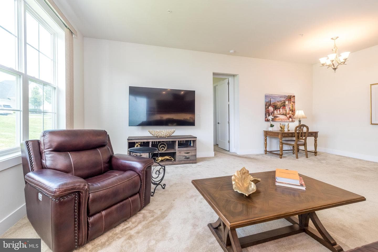 300 Dryden Road E photo 21