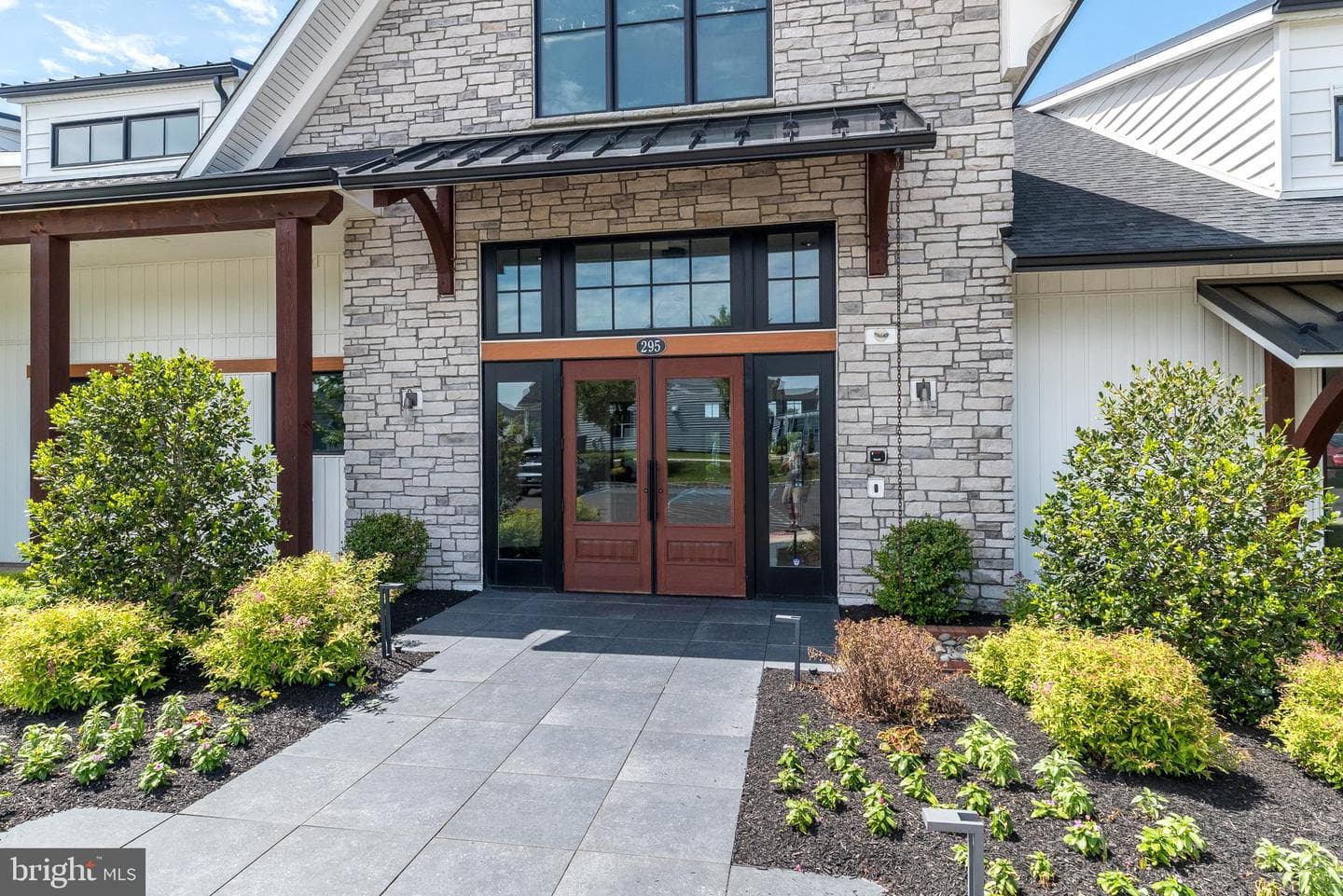300 Dryden Road E photo 53