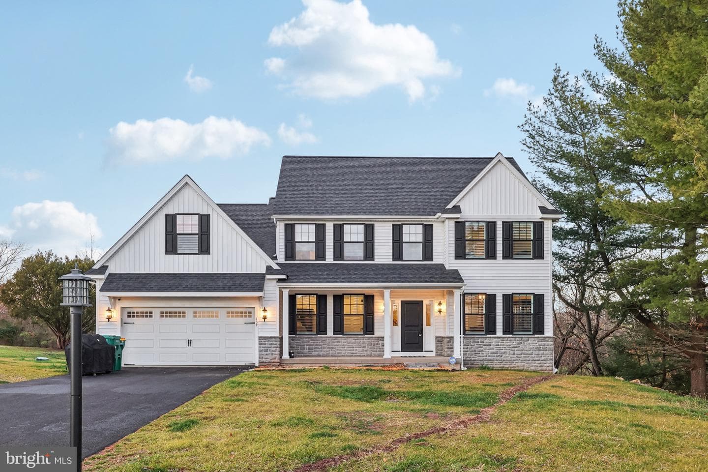 115 2nd Ave, Spring Mount