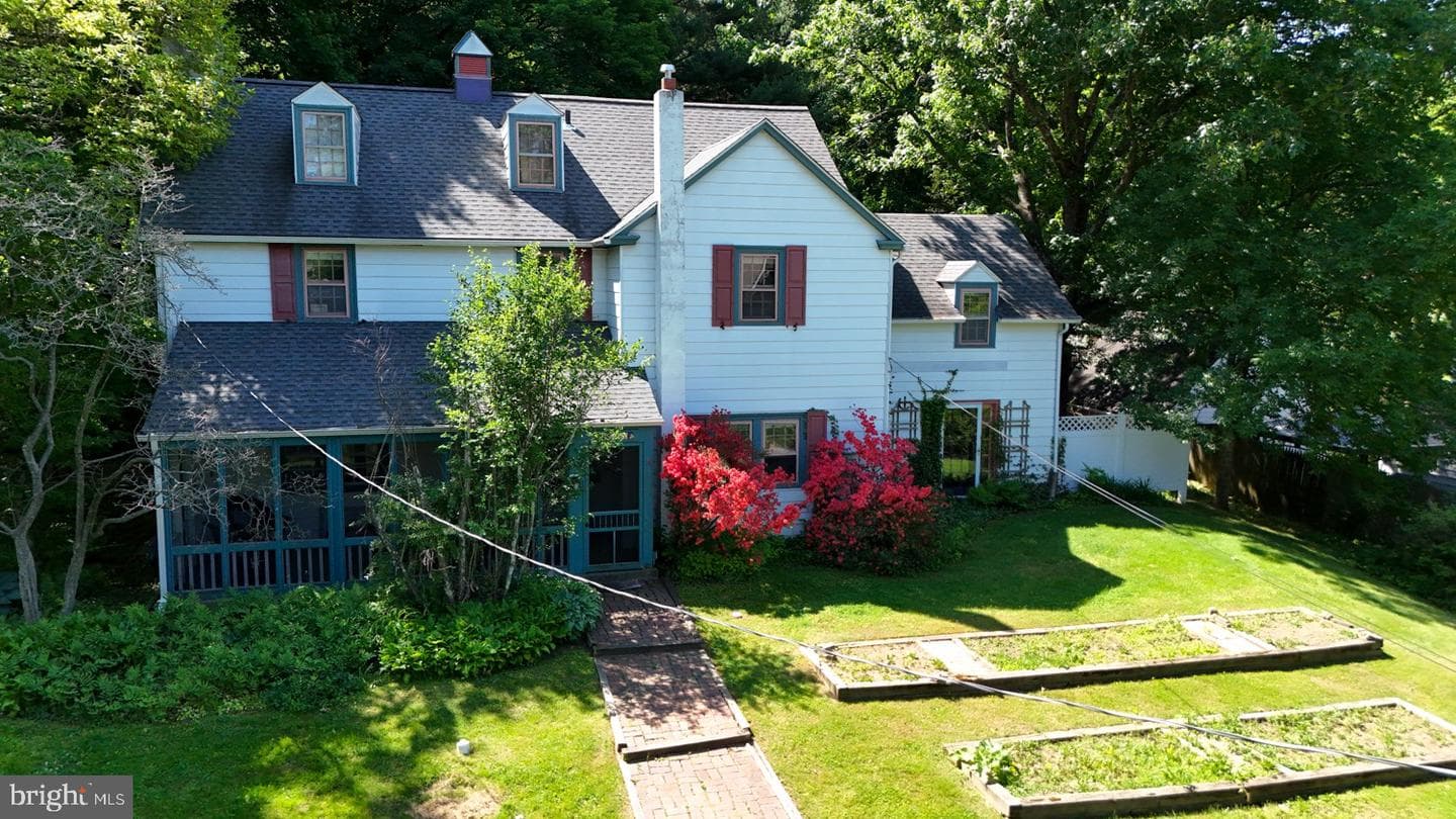 2701 Alden Road photo 3