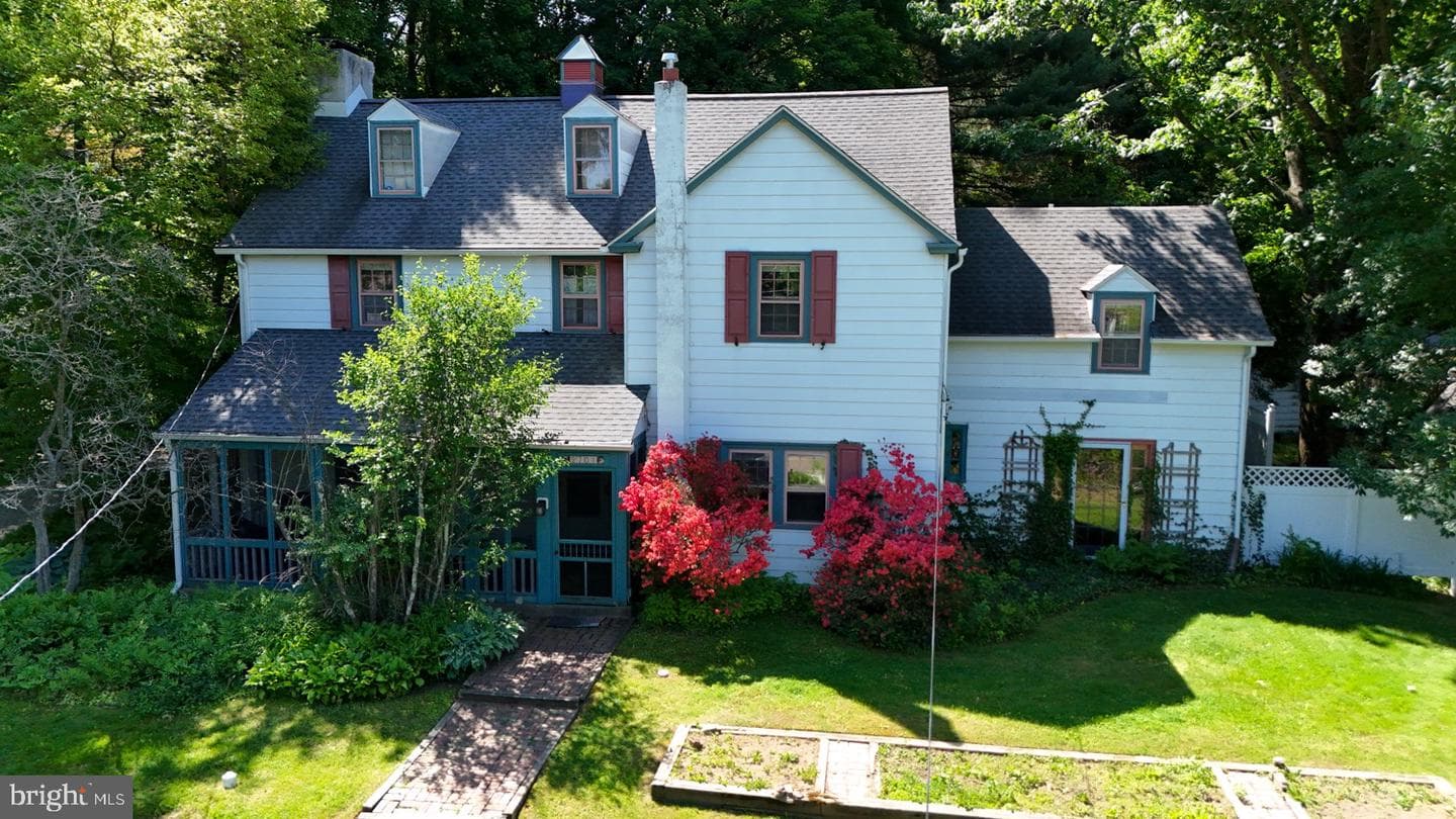2701 Alden Road photo 4