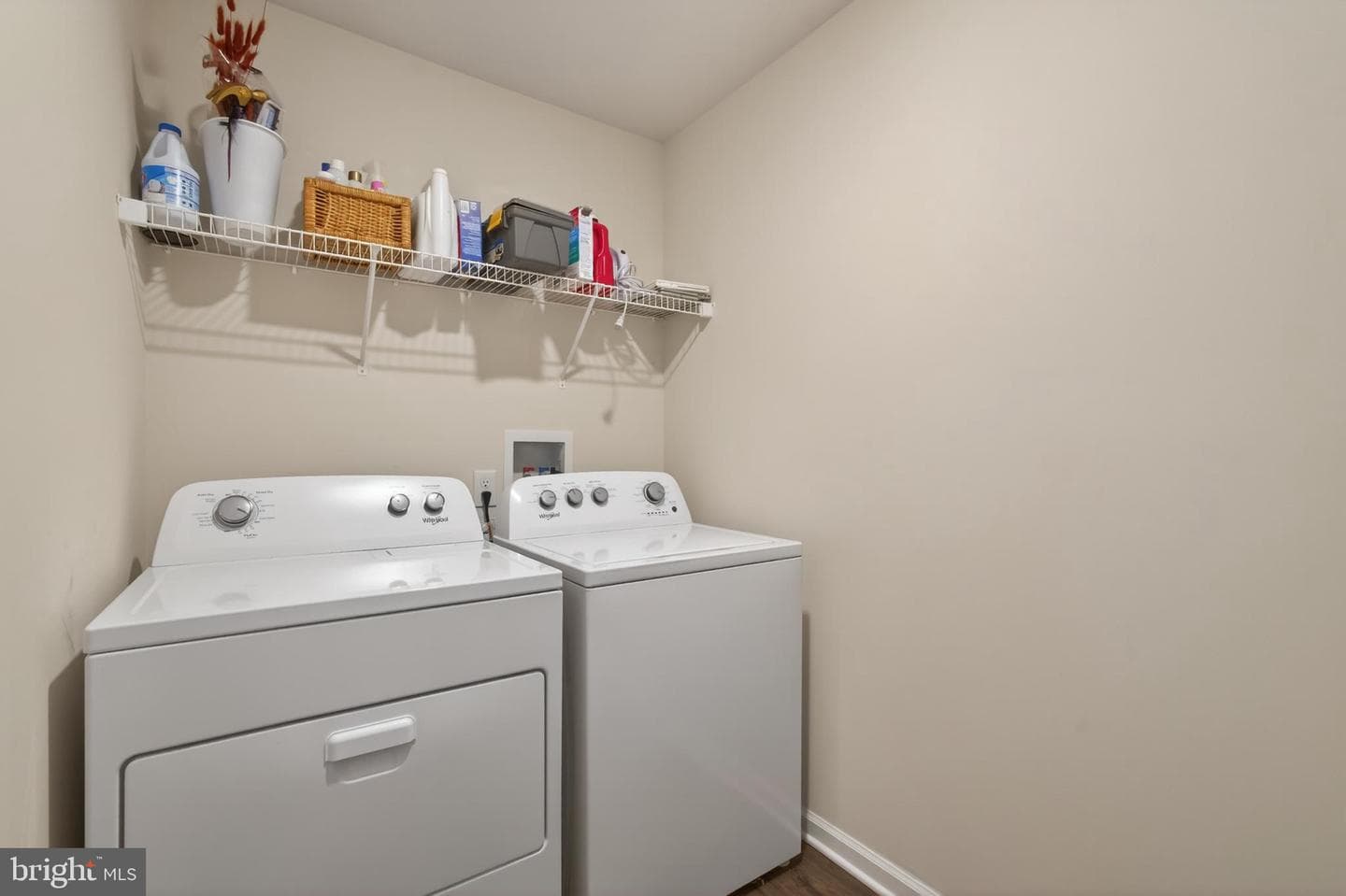 111 Lilly Dr photo 7
