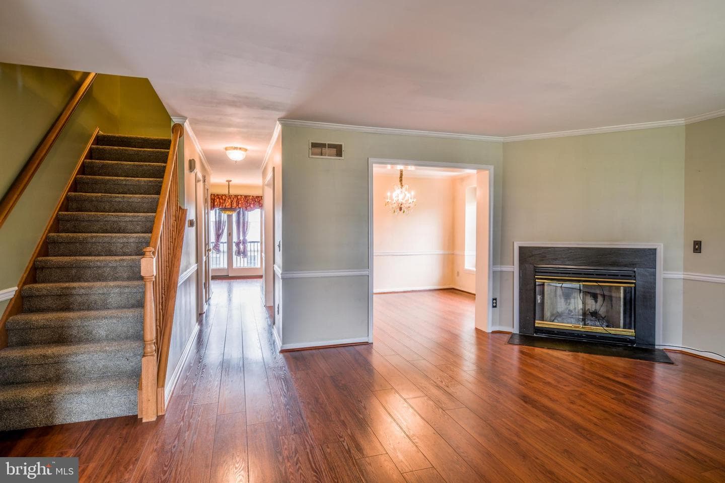 3415 Foxfield Circle photo 4