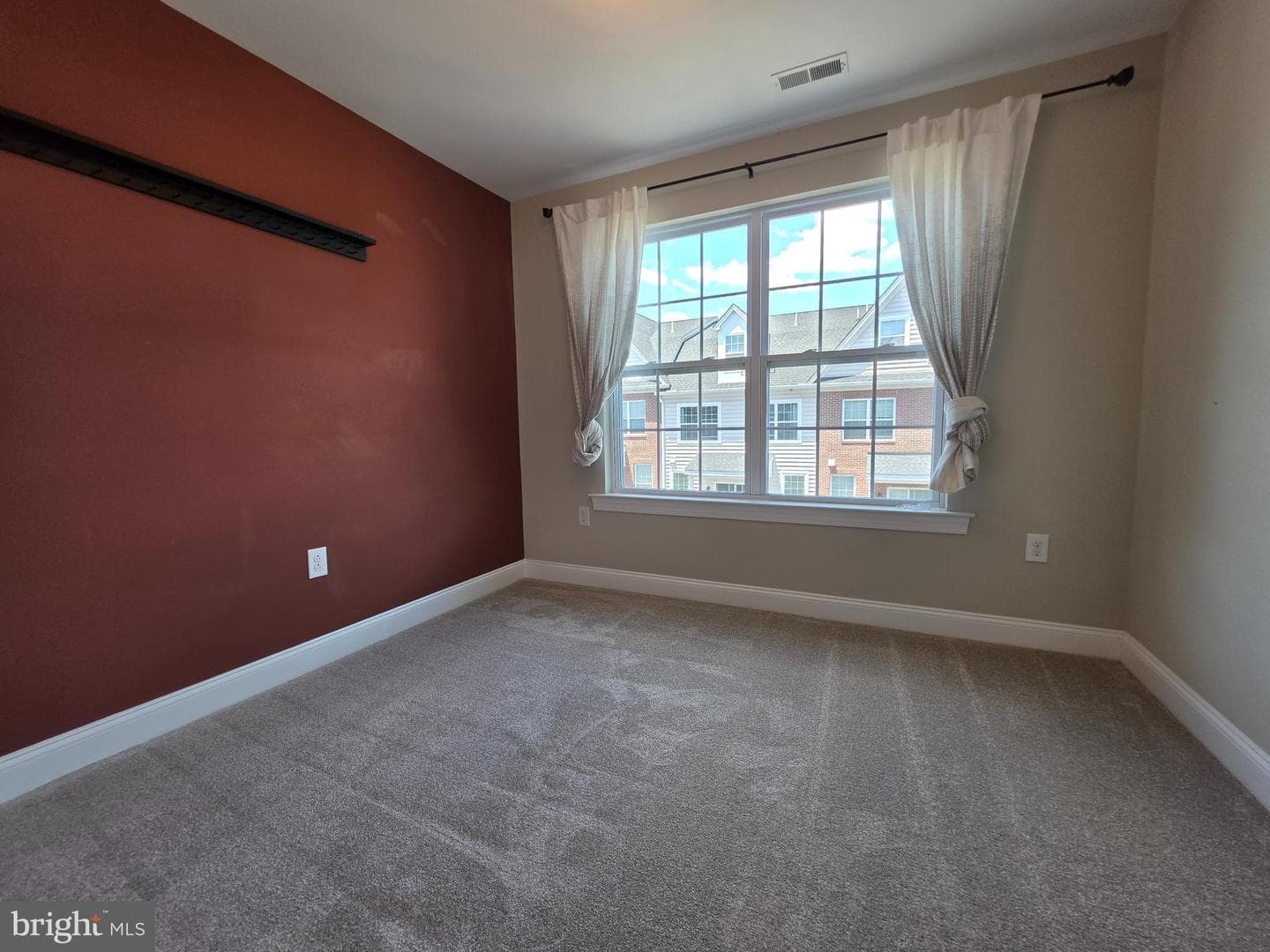 32 N Cannon Avenue photo 9
