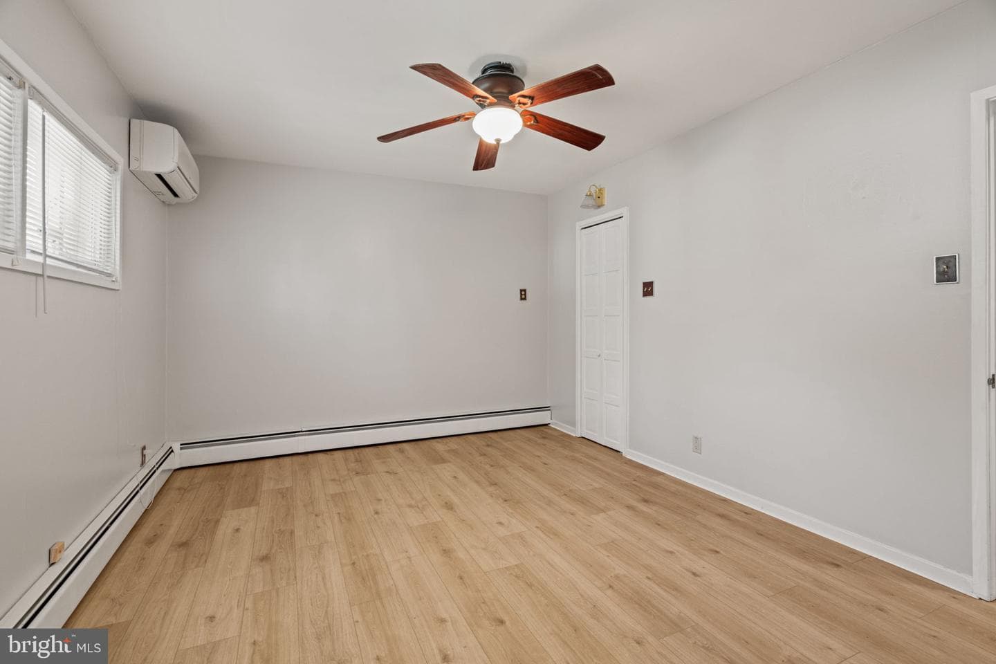 431 Marion Avenue photo 31