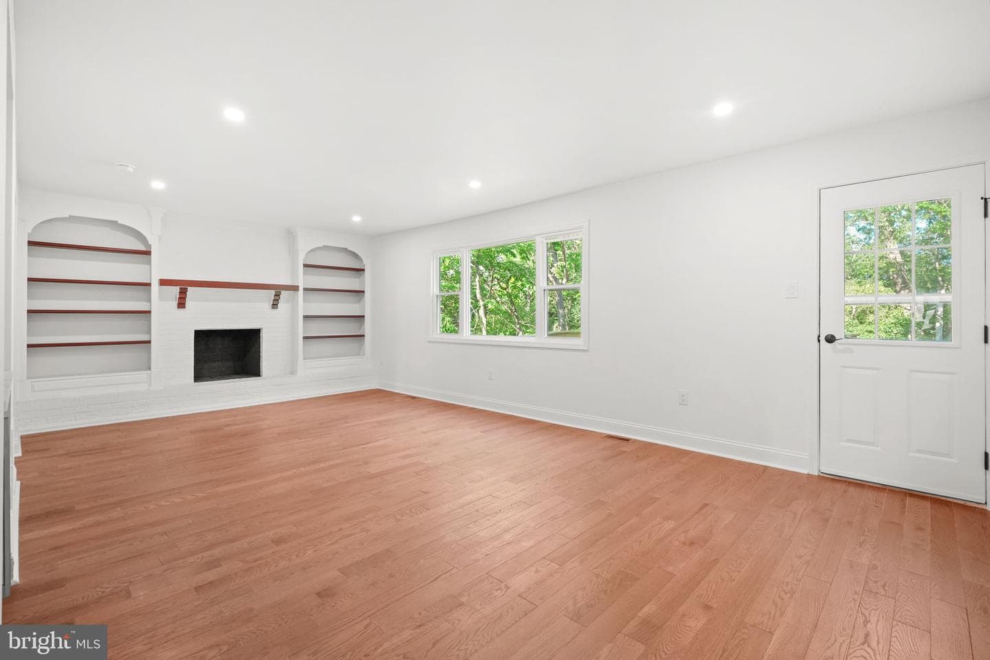 1107 Jarvis Lane photo 15
