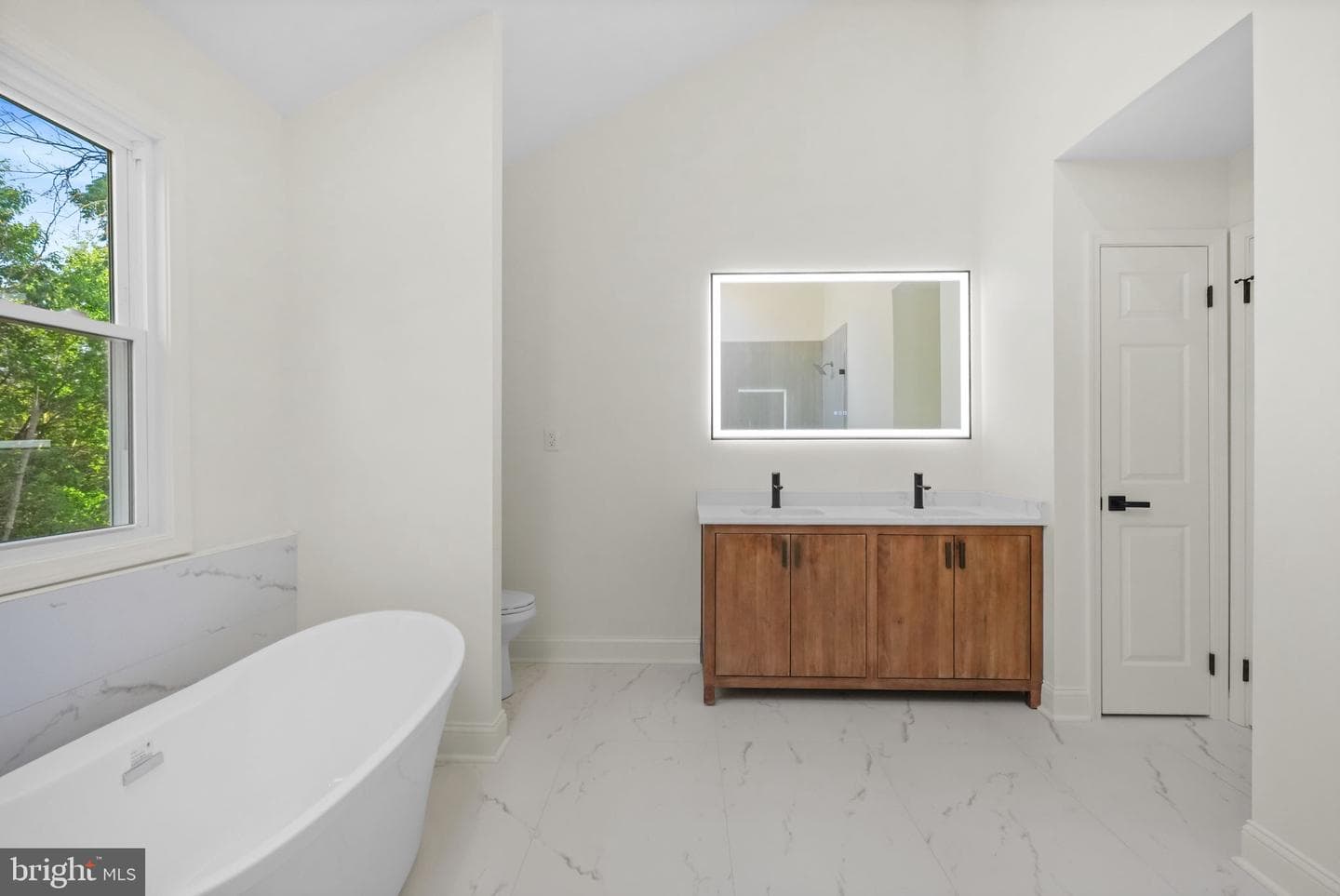 1107 Jarvis Lane photo 38