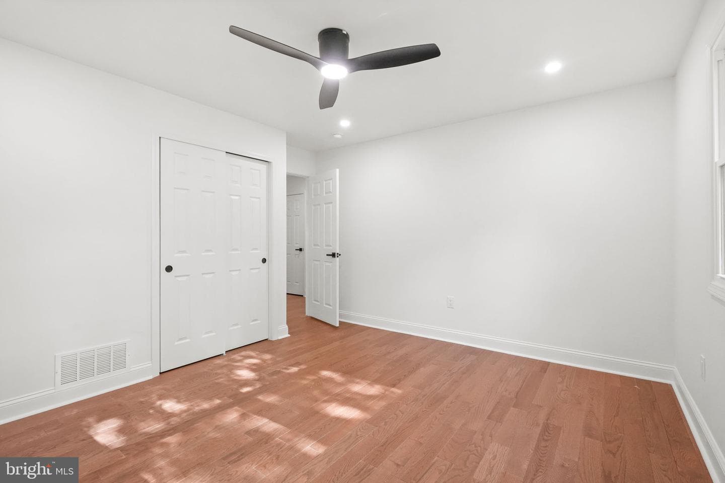 1107 Jarvis Lane photo 46
