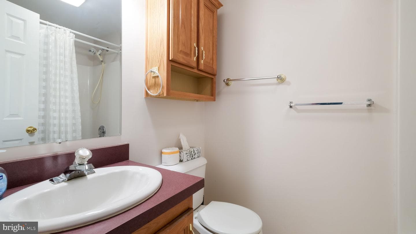 2025 Longwood Place #2025 photo 19