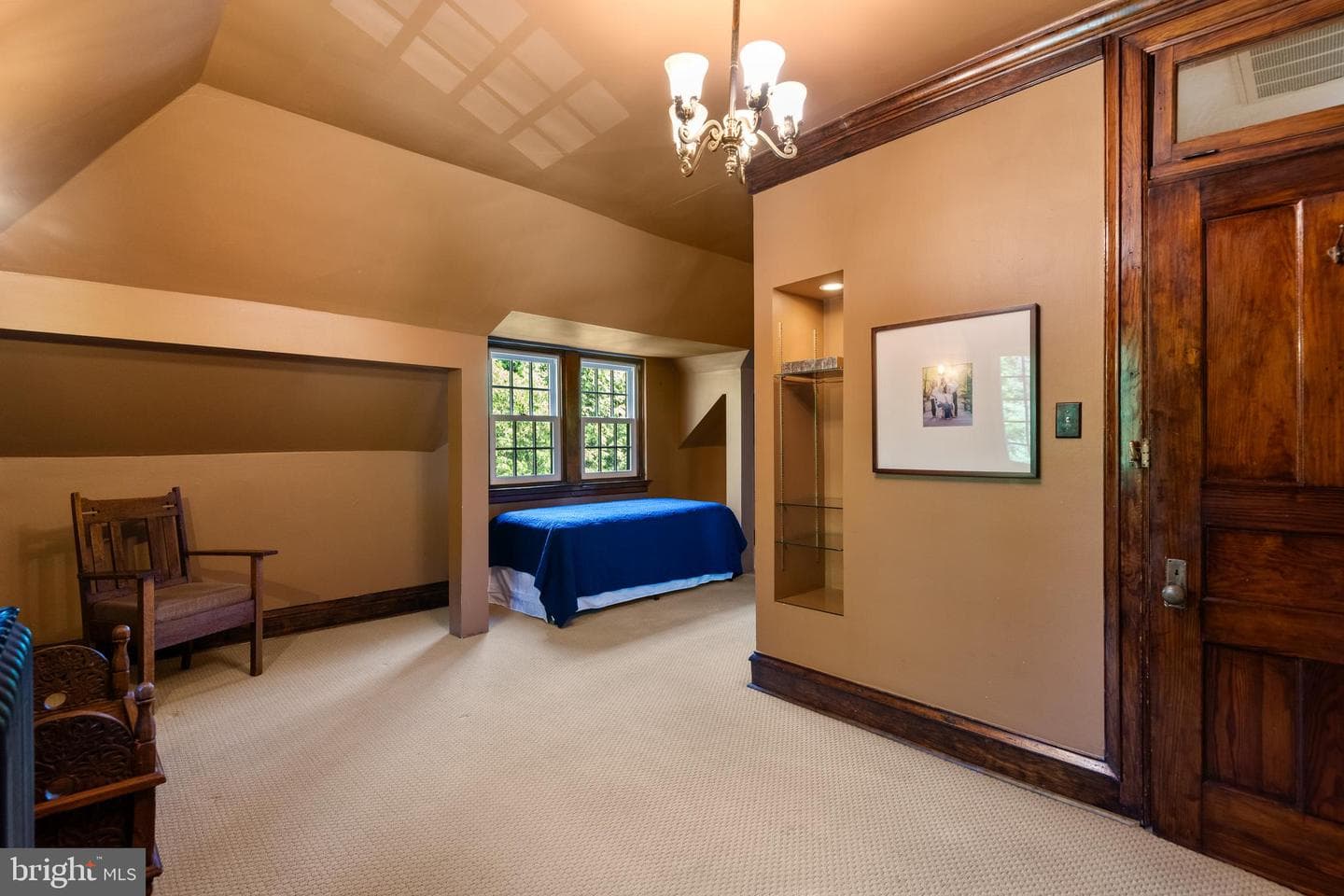 624 Morris Avenue photo 41