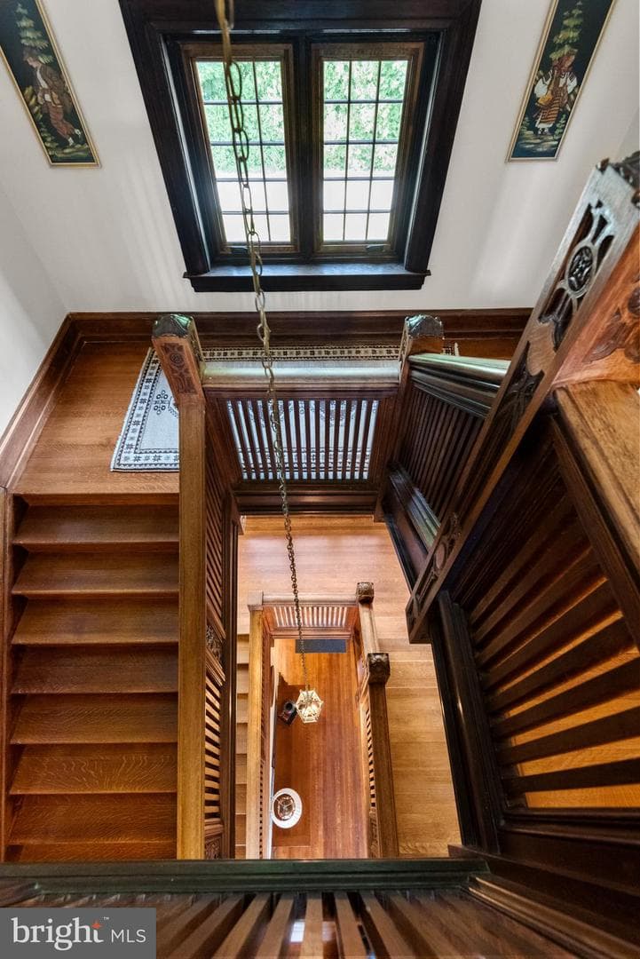 624 Morris Avenue photo 53