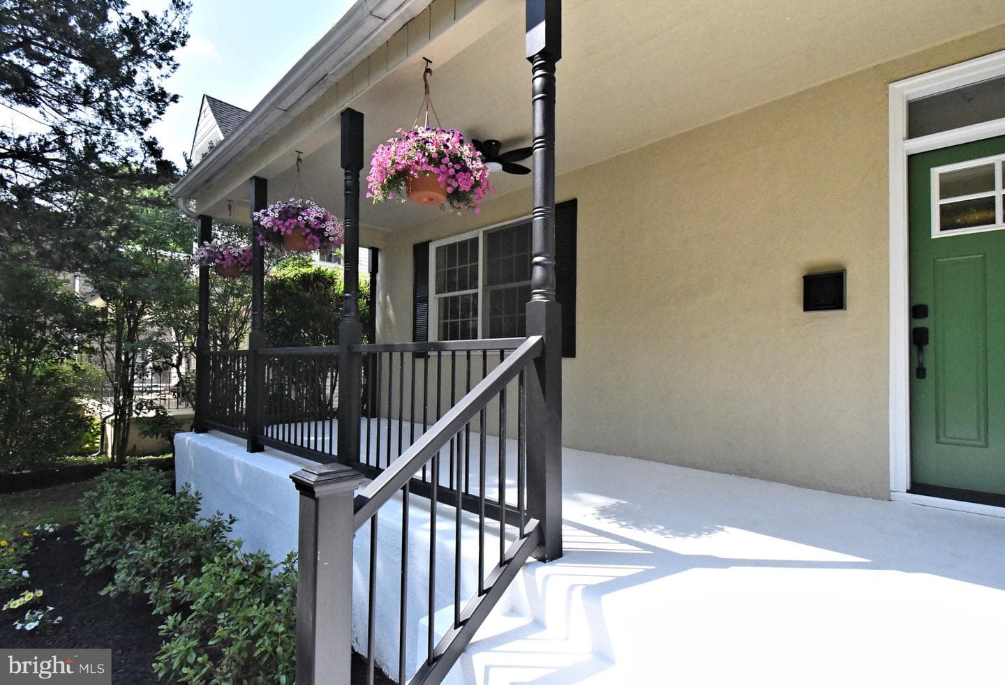 210 S Chestnut Street photo 3