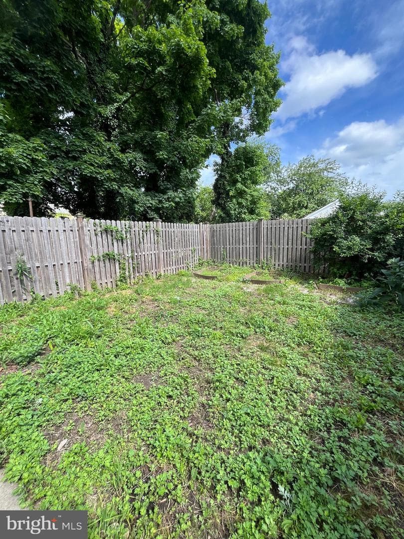 213 Ardmore Avenue photo 33