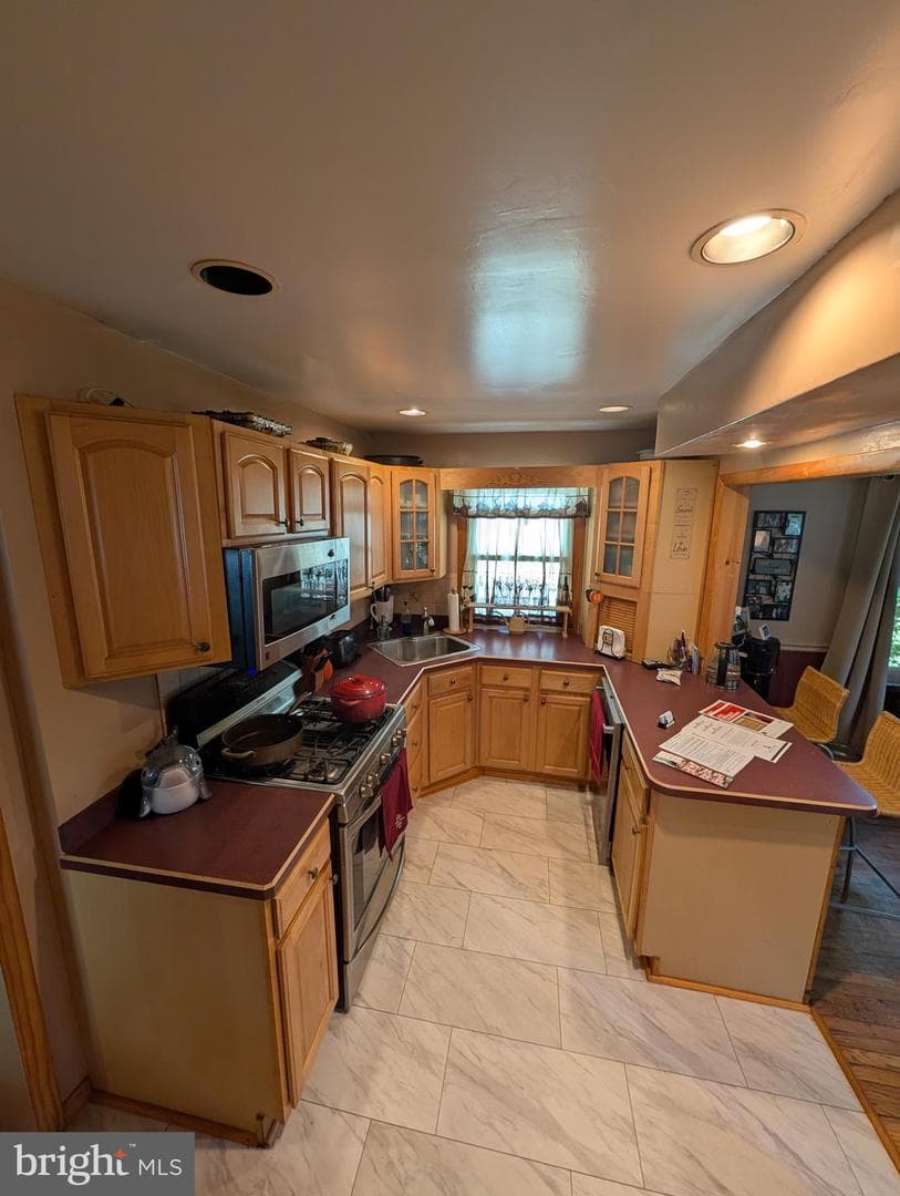 417 N Warminster Road photo 10