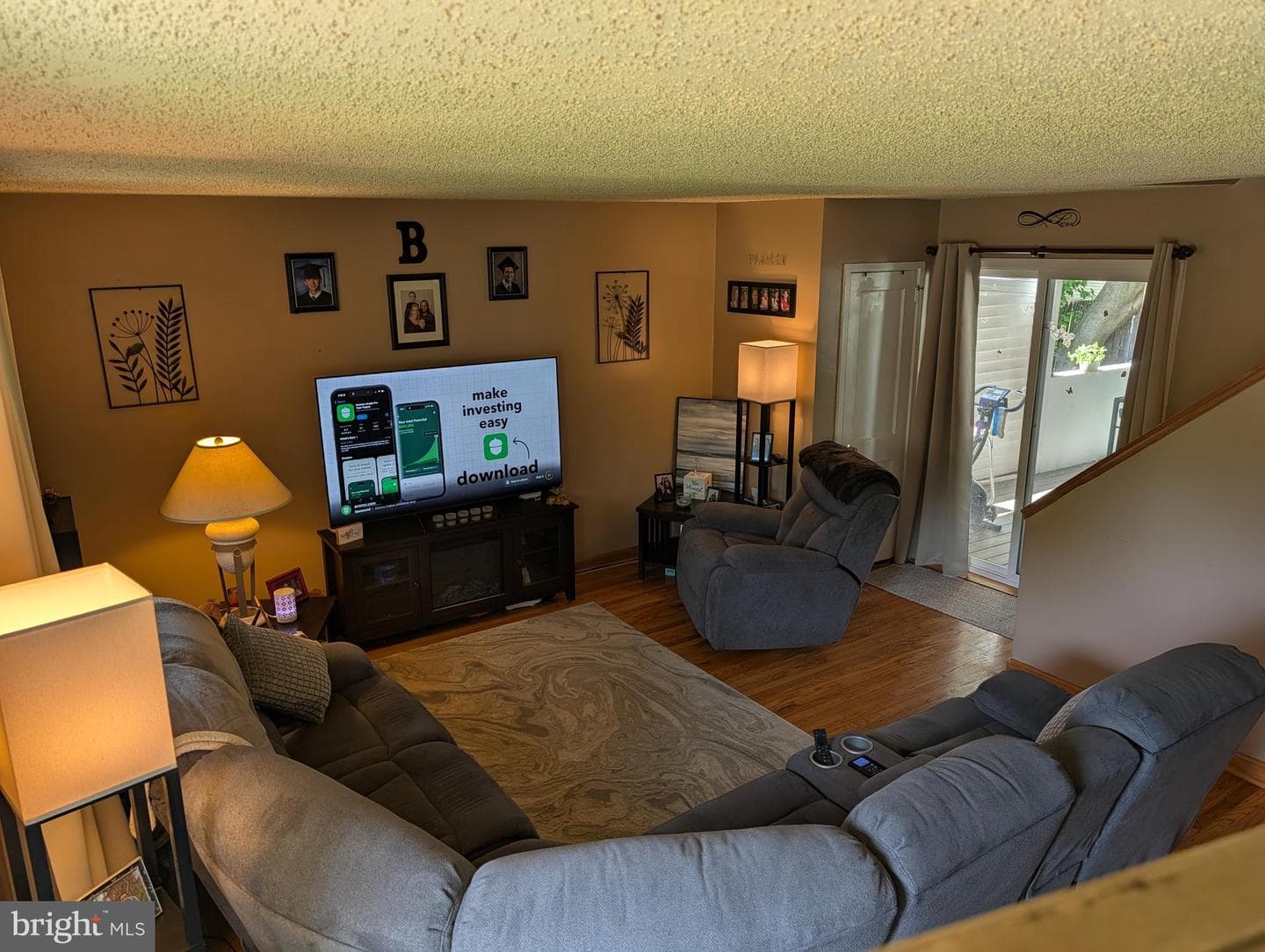 417 N Warminster Road photo 5