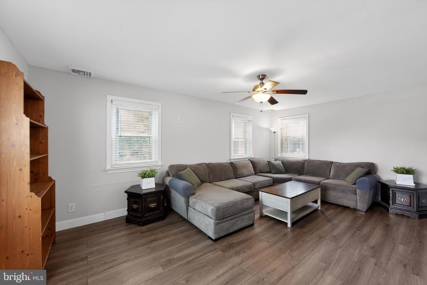 51 Cedar Street photo 16