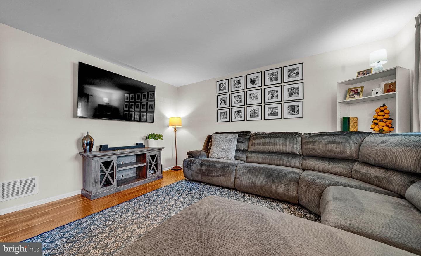 351 Cherry Street photo 20