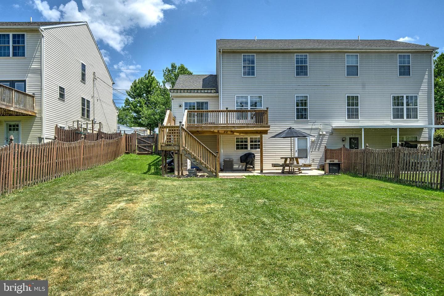 351 Cherry Street photo 4