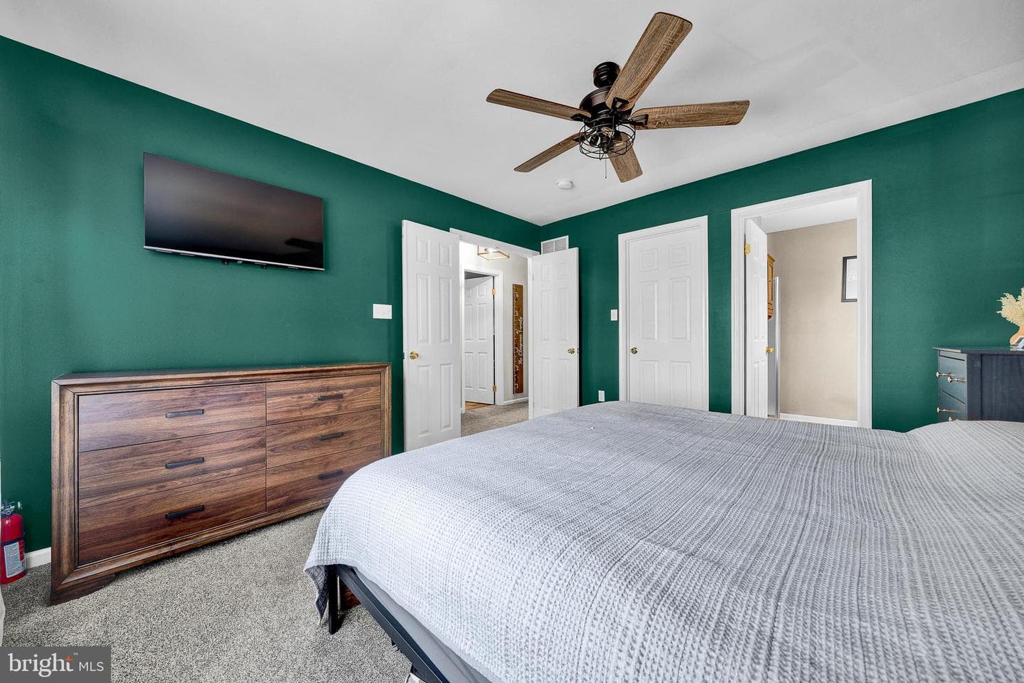 351 Cherry Street photo 44