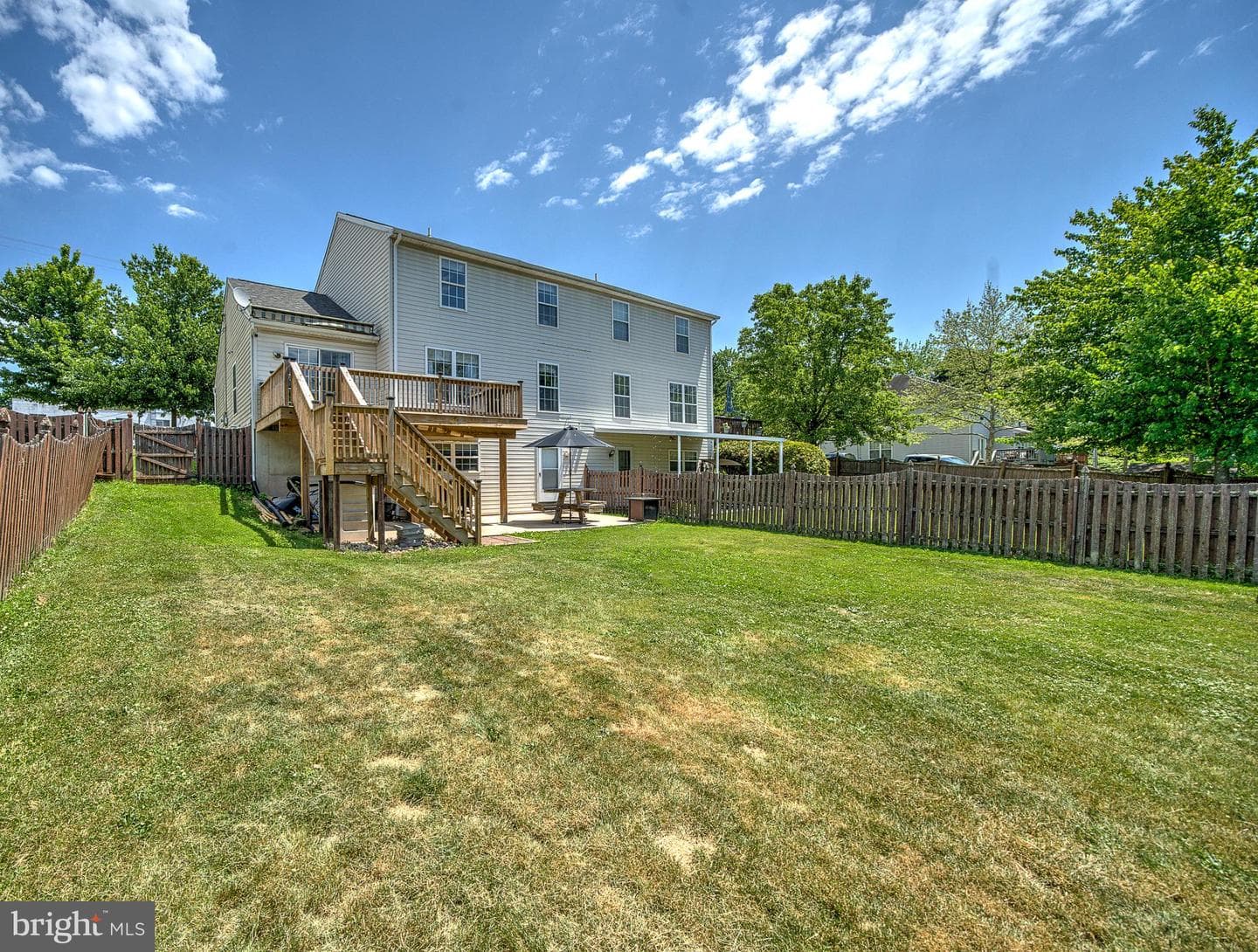 351 Cherry Street photo 6