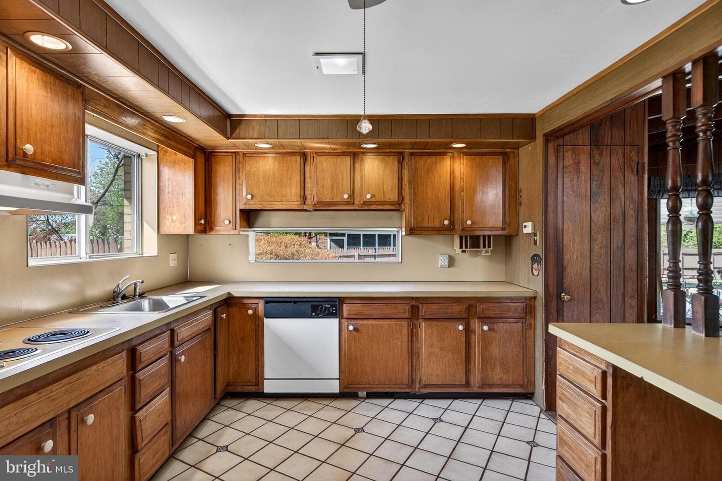 2615 Dogwood Lane photo 9