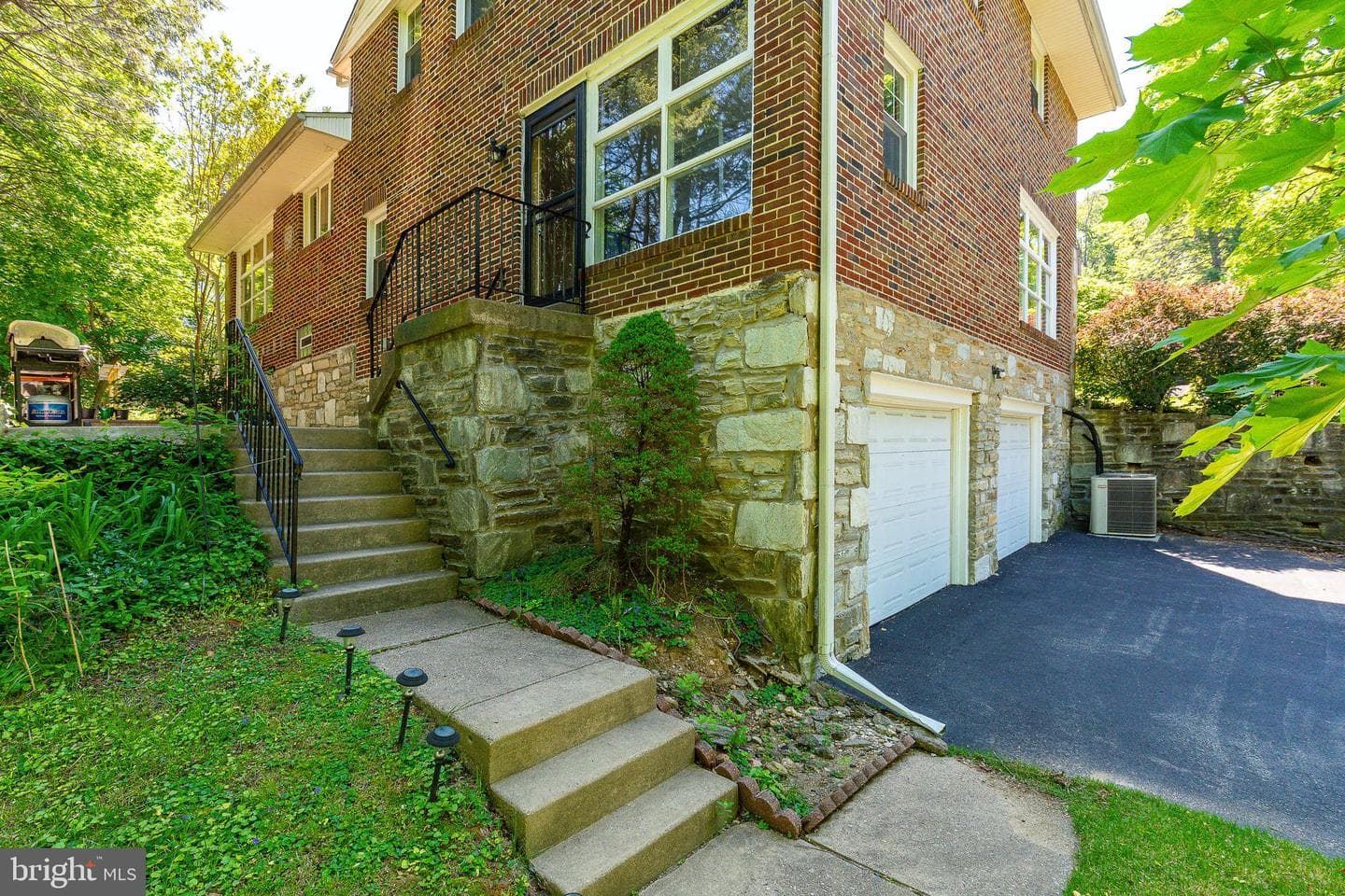1128 Coventry Road photo 26
