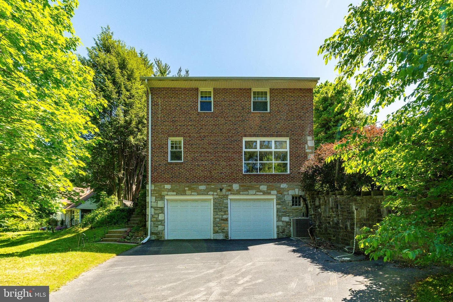 1128 Coventry Road photo 27