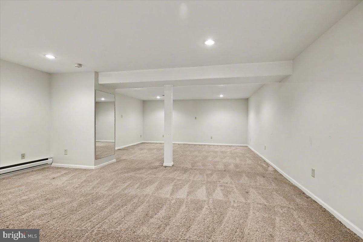 105 Abbey Dr photo 22
