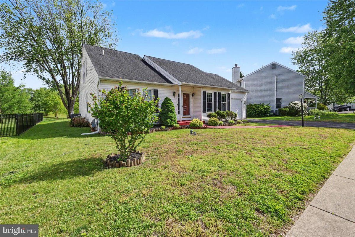 105 Abbey Dr photo 30