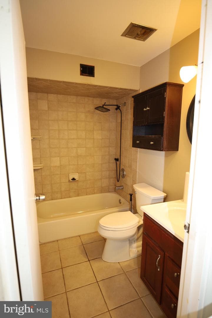 84 Wexford Drive photo 5