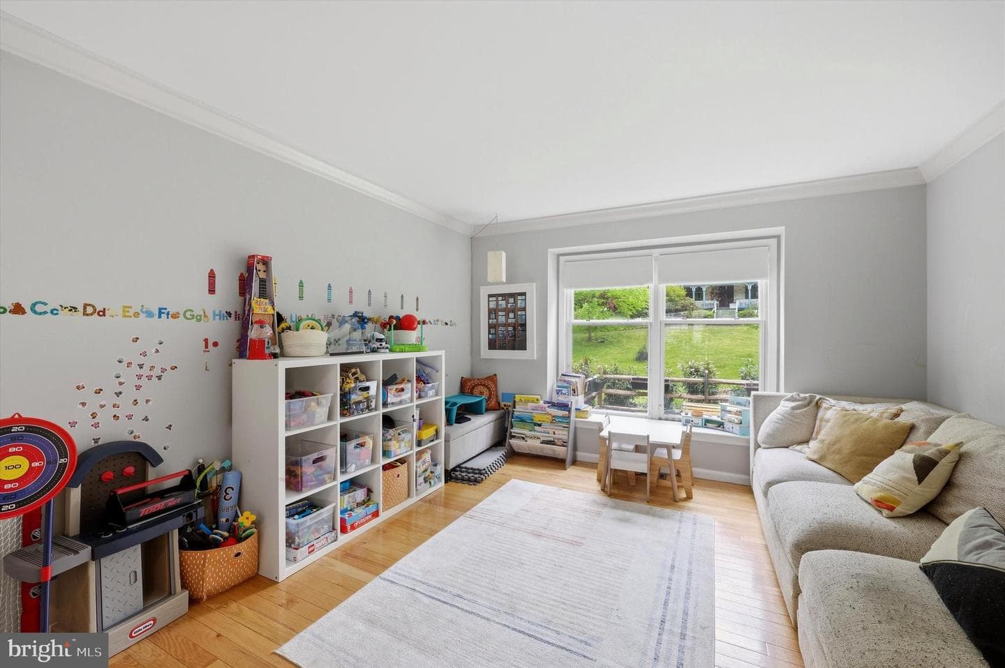 320 Maple Avenue photo 4