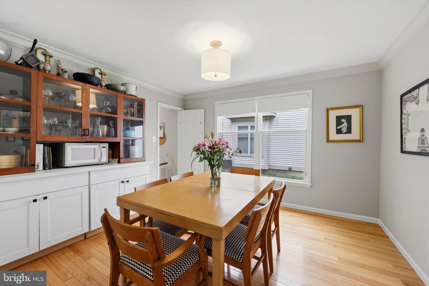 320 Maple Avenue photo 5