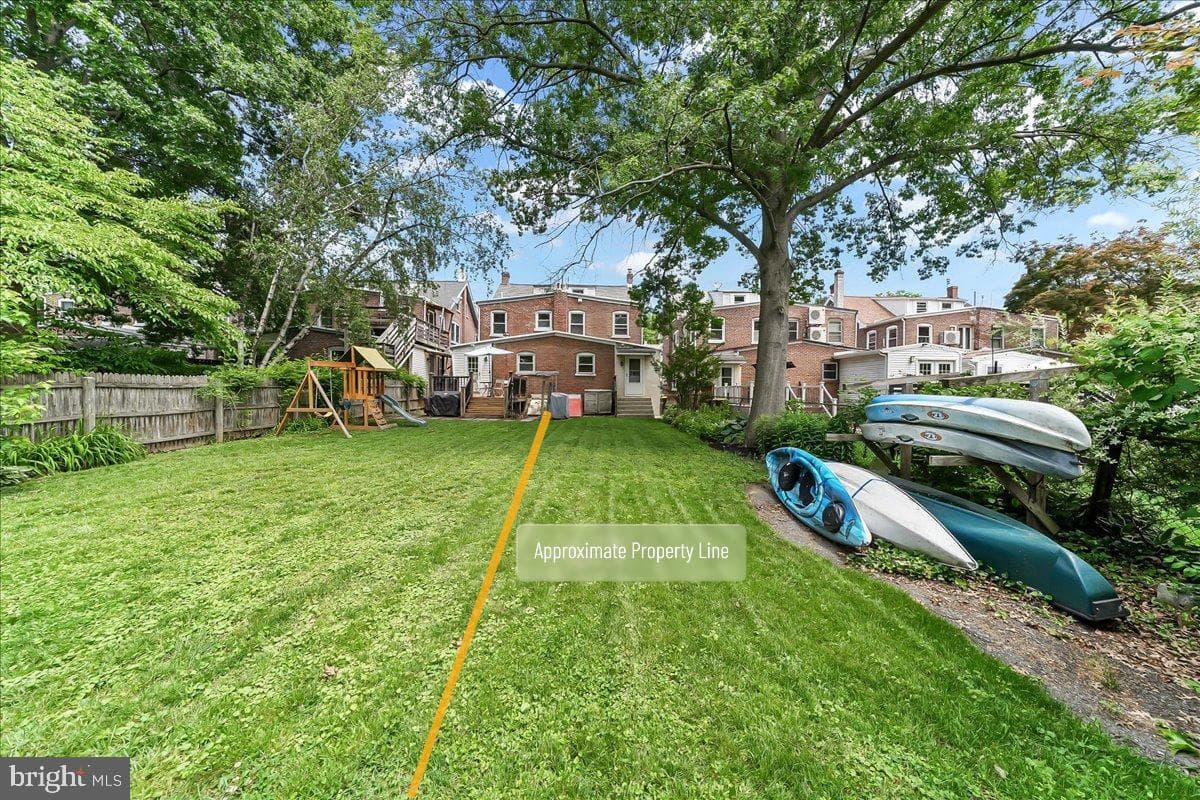 136 Walnut Street photo 24