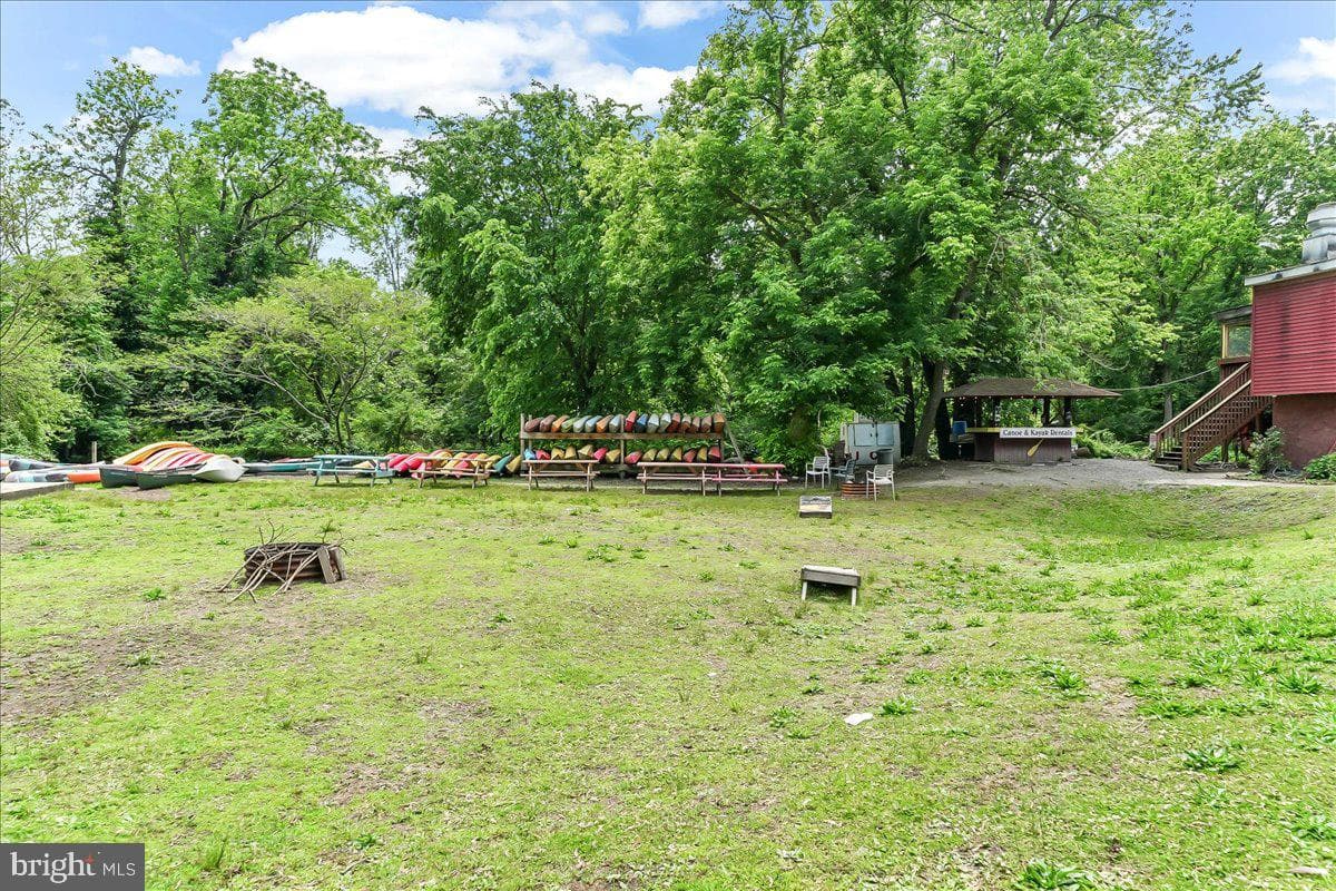136 Walnut Street photo 30