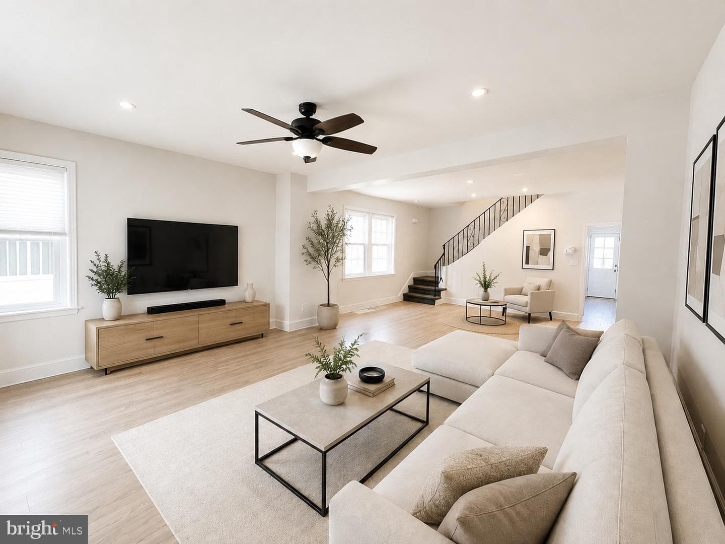 832 Bush Street photo 4