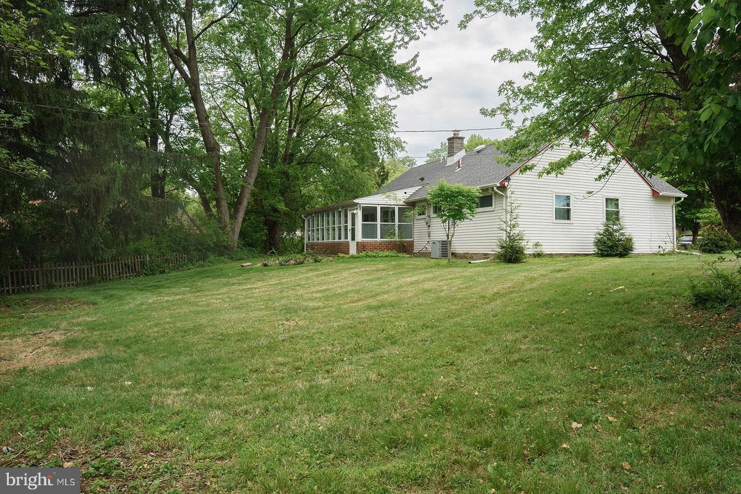 757 Jane Road photo 32