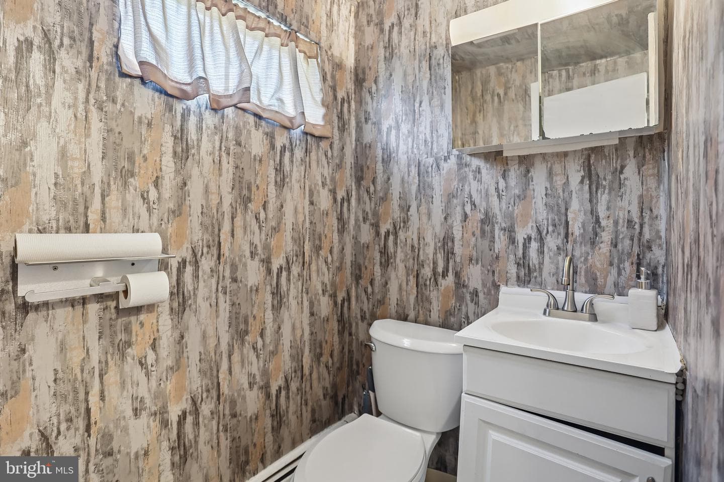 1040 East Avenue photo 12